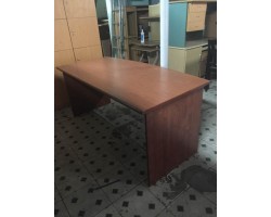 Thanh Lý Bàn Trưởng Phòng MFC 1m8